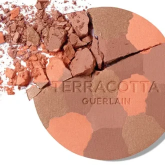 La cipria per un colorito naturale e sano baciato dal sole – 96% di ingredienti di origine naturale